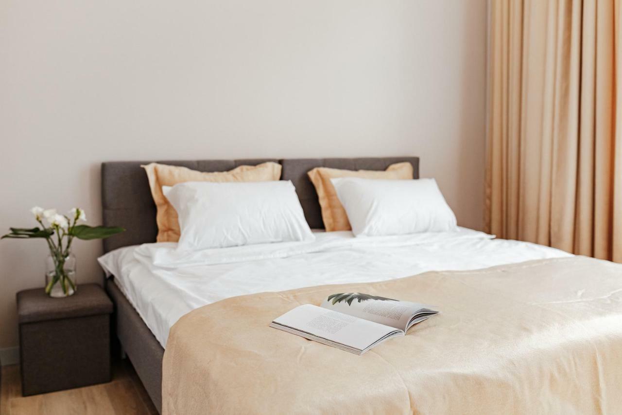 Central Barkar Apartments Одесса Экстерьер фото